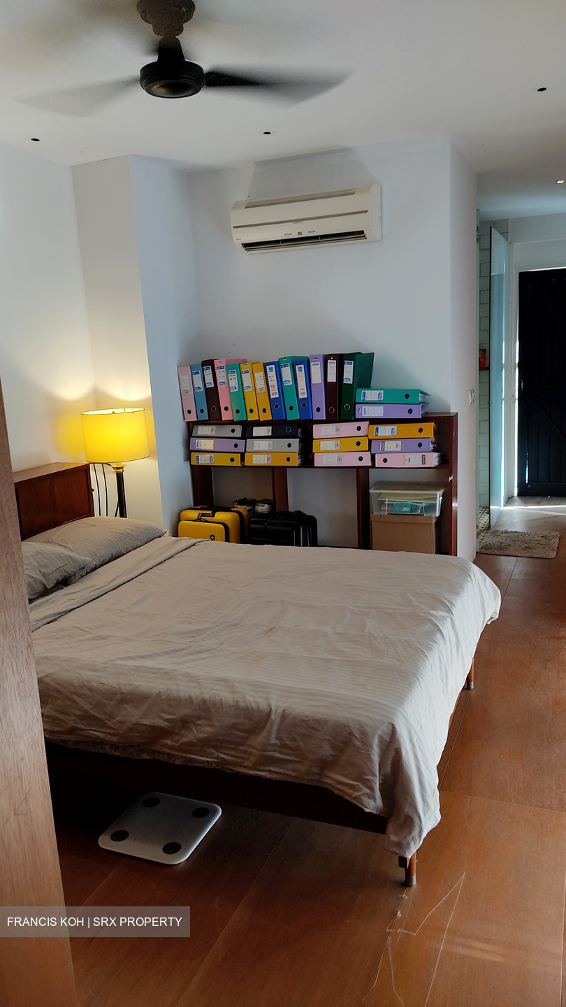 Serangoon Park (D13), Shop House #507789511